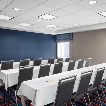 Hampton Inn & Suites State College At Williamsburg Square Esterno foto